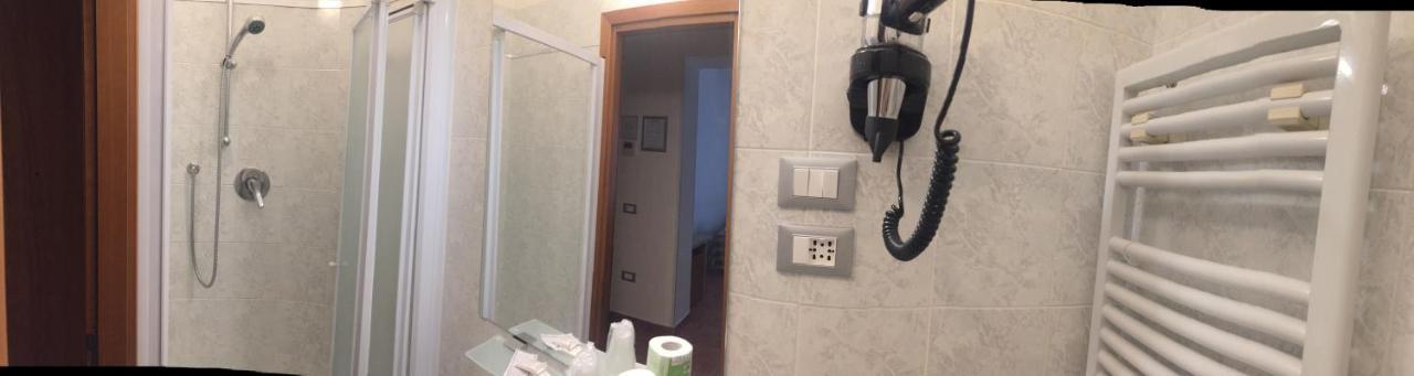 פירנצה Hotel Alinari מראה חיצוני תמונה